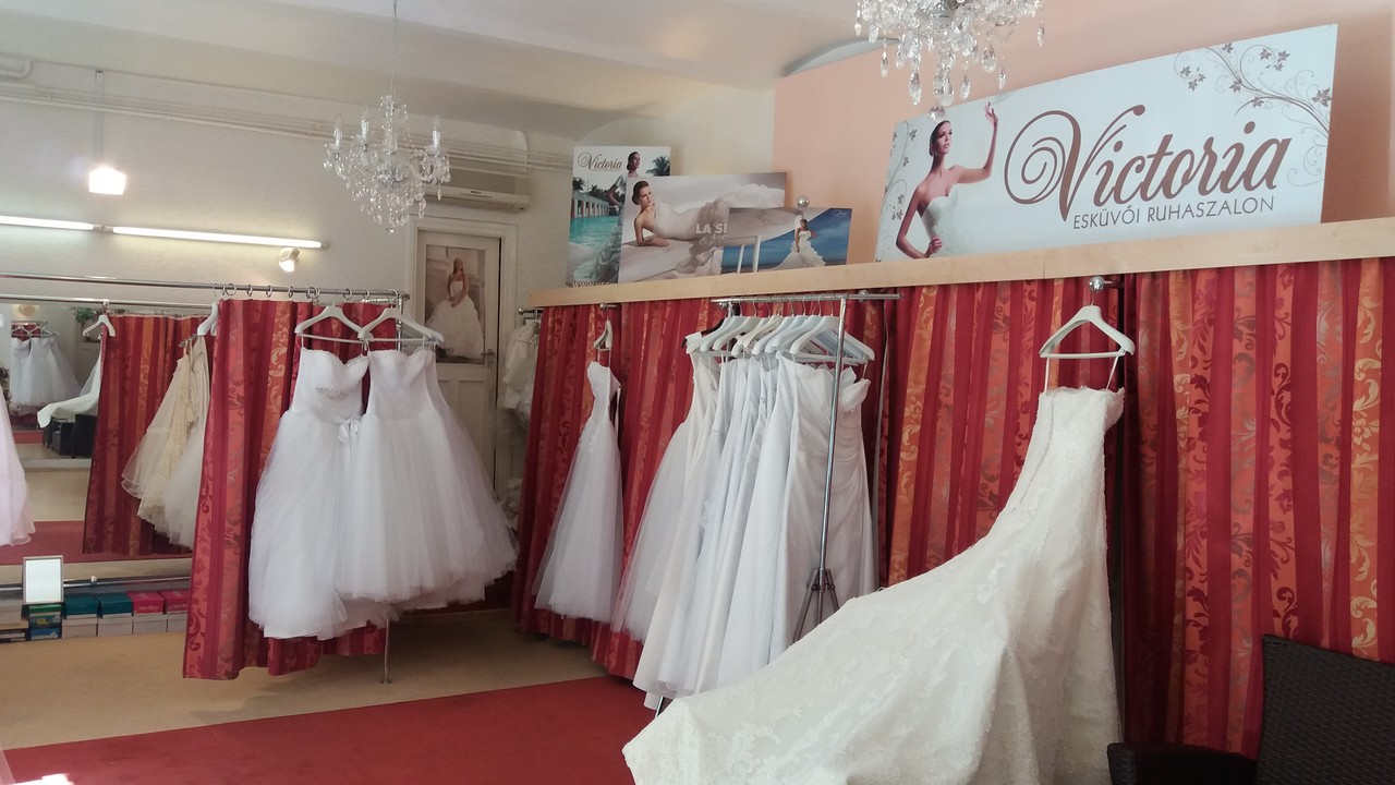 Esküvői ruhaszalon