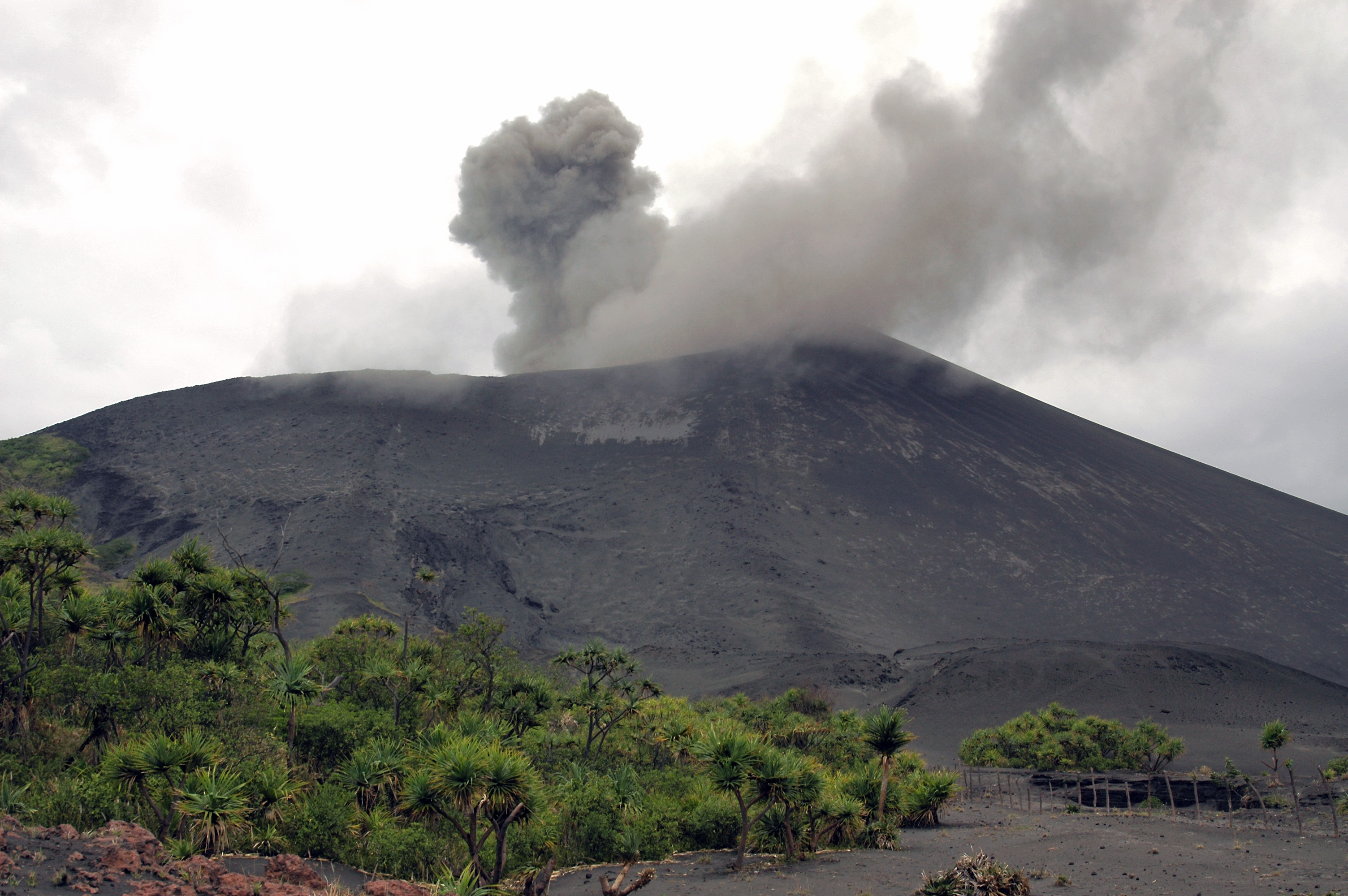 Yasur-hegy