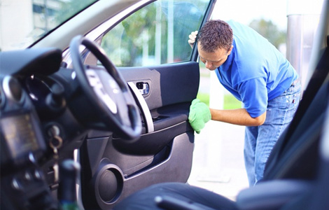 Autó belső takarítás